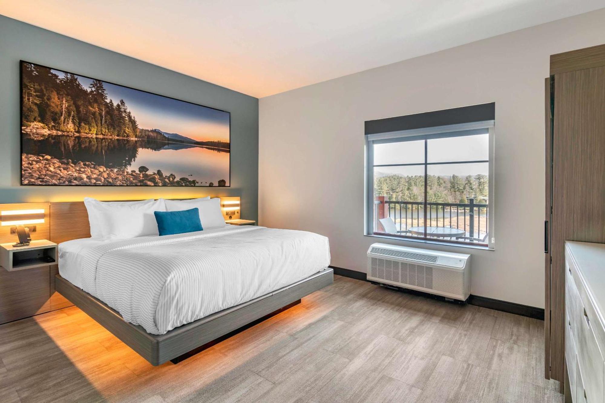Cambria Hotel Lake Placid - Lakeside Resort Exteriör bild